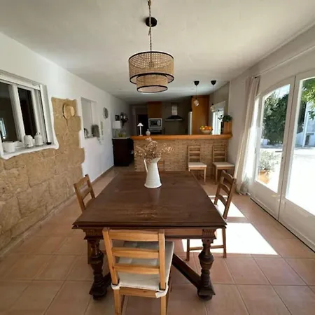 Casa Calma. Your Private Retreat Between Silence And Light. Dom wakacyjny