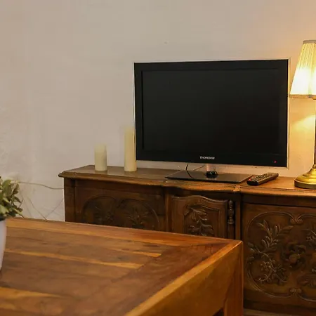Casa Calma. Your Private Retreat Between Silence And Light. Dom wakacyjny *