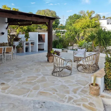 Casa Calma. Your Private Retreat Between Silence And Light. 度假居